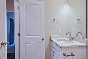 1610 Gardenia Ave, Fayetteville, NC 28311 - Photo 32