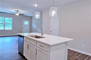 1610 Gardenia Ave, Fayetteville, NC 28311 - Photo 14