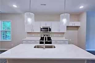 1610 Gardenia Ave, Fayetteville, NC 28311 - Photo 10