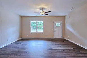 1610 Gardenia Ave, Fayetteville, NC 28311 - Photo 2