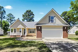 106 Holly Ln, Raeford, NC 28376 - Photo 2