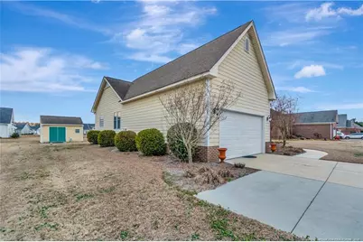 200 Baymeadow Bend, Lumberton, NC 28358 - Photo 2