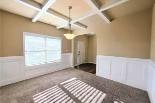 389 Roanoke Dr, Raeford, NC 28376 - Photo 4