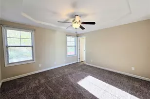 389 Roanoke Dr, Raeford, NC 28376 - Photo 16