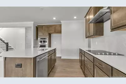 1031 Martin Farms Boulevard, Aberdeen, NC 28315 - Photo 6