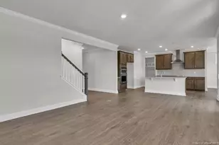 1031 Martin Farms Blvd, Aberdeen, NC 28315 - Photo 10