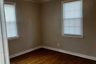 1009 Cherry St, Lumberton, NC 28358 - Photo 6