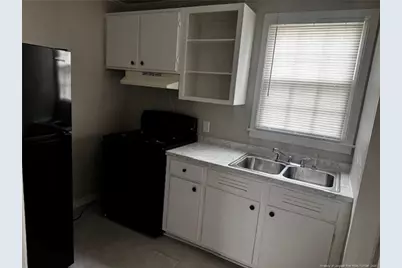 1009 Cherry Street, Lumberton, NC 28358 - Photo 4