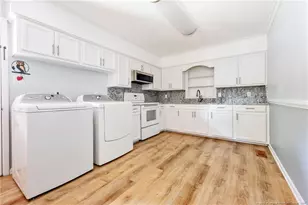 1945 Wayne Ln, Fayetteville, NC 28304 - Photo 10