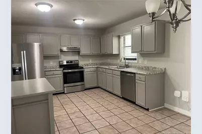 6804 Leeds Court, Fayetteville, NC 28304 - Photo 4