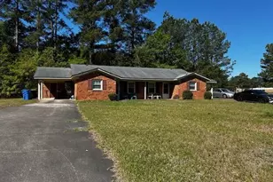 915 Southview Cir, Fayetteville, NC 28311 - Photo 1