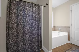 5622 Prestonfield Ln, Hope Mills, NC 28348 - Photo 18