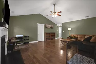 5622 Prestonfield Ln, Hope Mills, NC 28348 - Photo 12