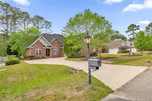195 Falling Water Rd, Spring Lake, NC 28390 - Photo 2