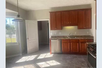 425 Dunblane Way, Fayetteville, NC 28311 - Photo 6