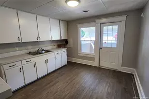 503-B Greensboro Ave, Sanford, NC 27330 - Photo 2