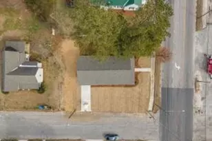 206 S Wall St, Benson, NC 27504 - Photo 26