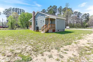 1075 Pine St, Pembroke, NC 28372 - Photo 14