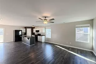 475 Walters Run Dr, Raeford, NC 28376 - Photo 4