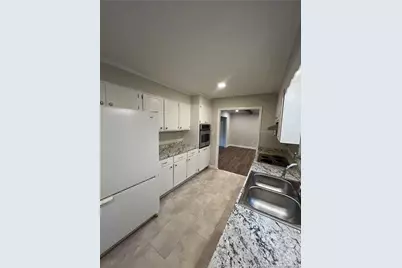 804 Briarcliff Road, Lumberton, NC 28358 - Photo 10