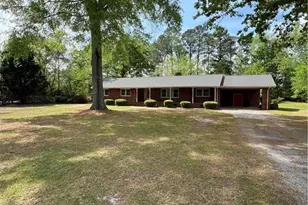 804 Briarcliff Rd, Lumberton, NC 28358 - Photo 2
