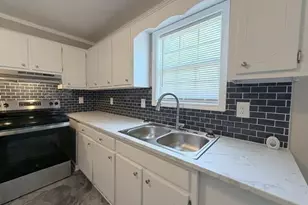 250 Trappers Run Ln, Clinton, NC 28328 - Photo 8