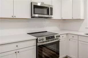 411 Lafayette St, Clinton, NC 28328 - Photo 10