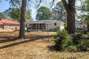 411 Lafayette St, Clinton, NC 28328 - Photo 24