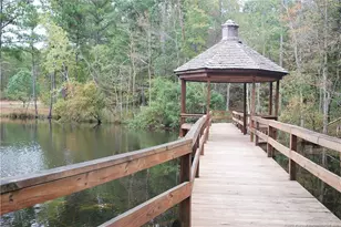 136 Leaning Pine Cir, Spring Lake, NC 28390 - Photo 16