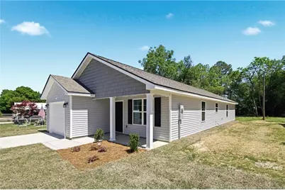 219 S Fifth Street, Spring Lake, NC 28390 - Photo 2
