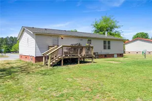 1701 O'Bannon Dr, Raeford, NC 28376 - Photo 34