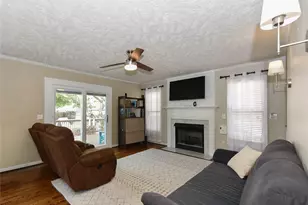 1126 Hallberry Dr, Fayetteville, NC 28314 - Photo 8
