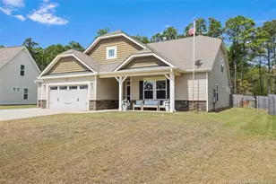 2252 Andalusian Dr, Hope Mills, NC 28348 - Photo 2