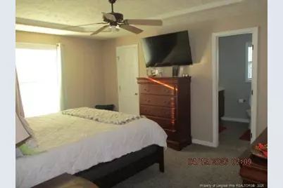 5721 Royal Farms Road, Wade, NC 28395 - Photo 16
