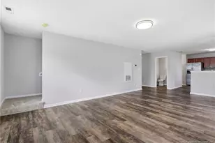 542 Gapway Ct, Hope Mills, NC 28348 - Photo 12