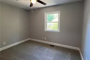 2006 Shiloh Dr, Fayetteville, NC 28304 - Photo 18