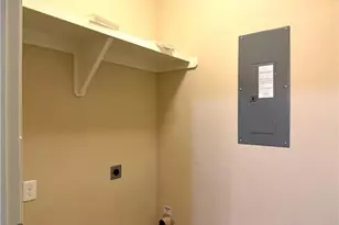 291 Gallery Dr, Spring Lake, NC 28390 - Photo 10