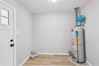 818 Rock Spring Road, Fayetteville, NC 28314 - Photo 18