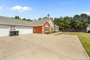 232 Nandina Ct, Fayetteville, NC 28311 - Photo 2