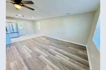 502 E 19th Street, Lumberton, NC 28358 - Photo 6