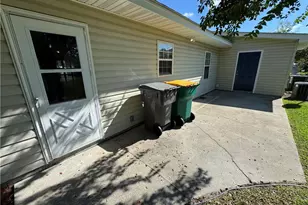 502 E 19th St, Lumberton, NC 28358 - Photo 20