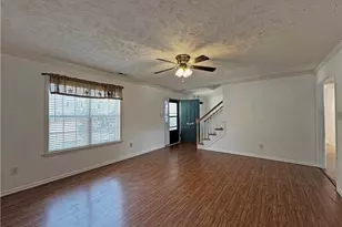 5508 Rising Ridge Dr, Hope Mills, NC 28348 - Photo 2