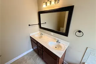 422 Jamestown Ave, Fayetteville, NC 28303 - Photo 14