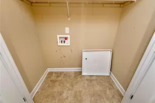 422 Jamestown Ave, Fayetteville, NC 28303 - Photo 16