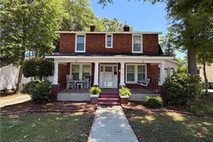 416 N Main St, Raeford, NC 28376 - Photo 1