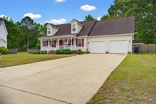 1005 Harvest Grove Ct, Hope Mills, NC - Photo 2