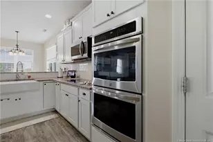333 Wishaw Ct, Hope Mills, NC 28348 - Photo 12