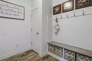 333 Wishaw Ct, Hope Mills, NC 28348 - Photo 8