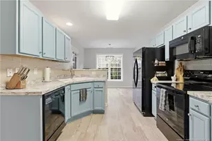 1235 Chimney Swift Dr, Fayetteville, NC 28306 - Photo 16