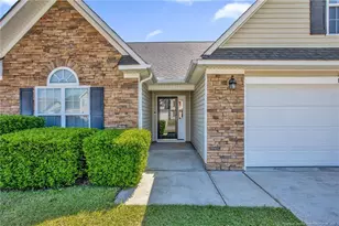 189 Bennington Dr, Raeford, NC 28376 - Photo 4
